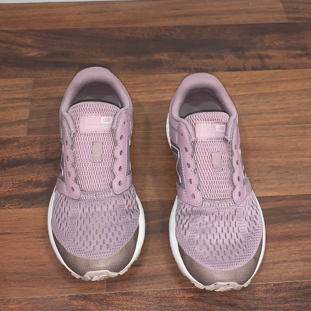 New Balance 520v5 W520LC5 Pink Running Walking Shoes Women's Size 7.5 - Picture 2 of 13
